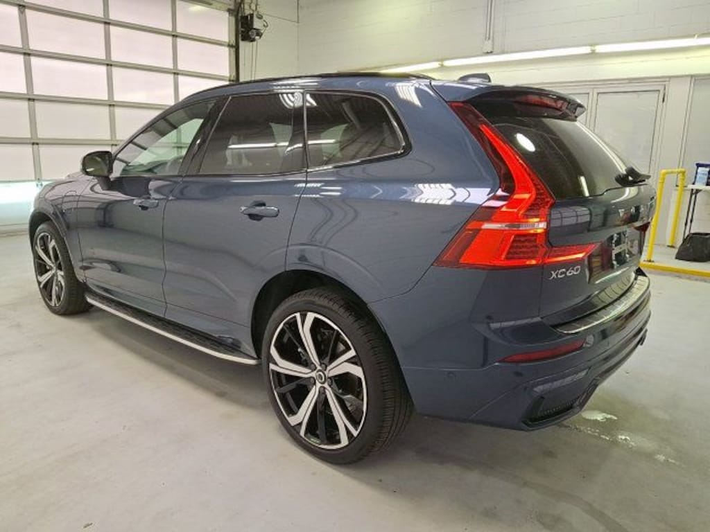 Used 2025 Volvo XC60 Plug-In Hybrid T8 Ultra SUV