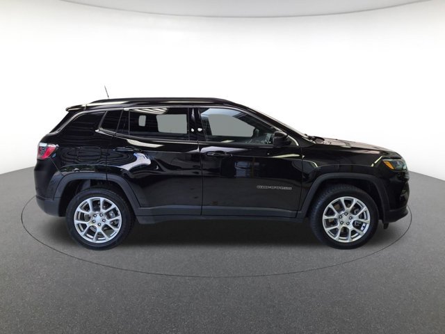 Used 2024 Jeep Compass Latitude Lux SUV