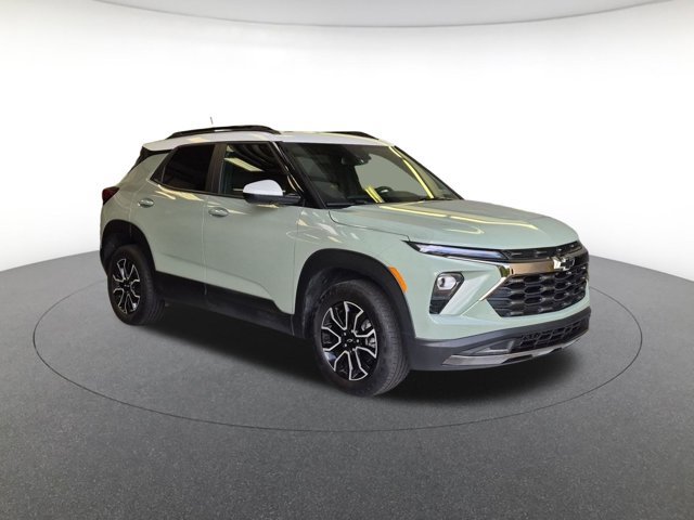 Used 2025 Chevrolet Trailblazer Activ SUV