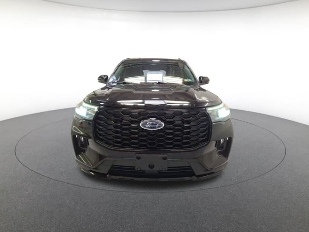 Used 2025 Ford Explorer ST-Line SUV