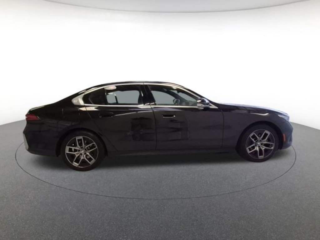 Used 2026 BMW 5 Series 530i xDrive Sedan