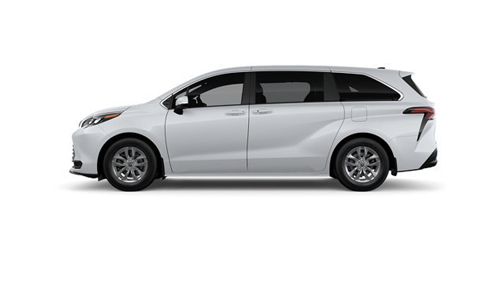 New 2026 Toyota Sienna LE Van Passenger Van