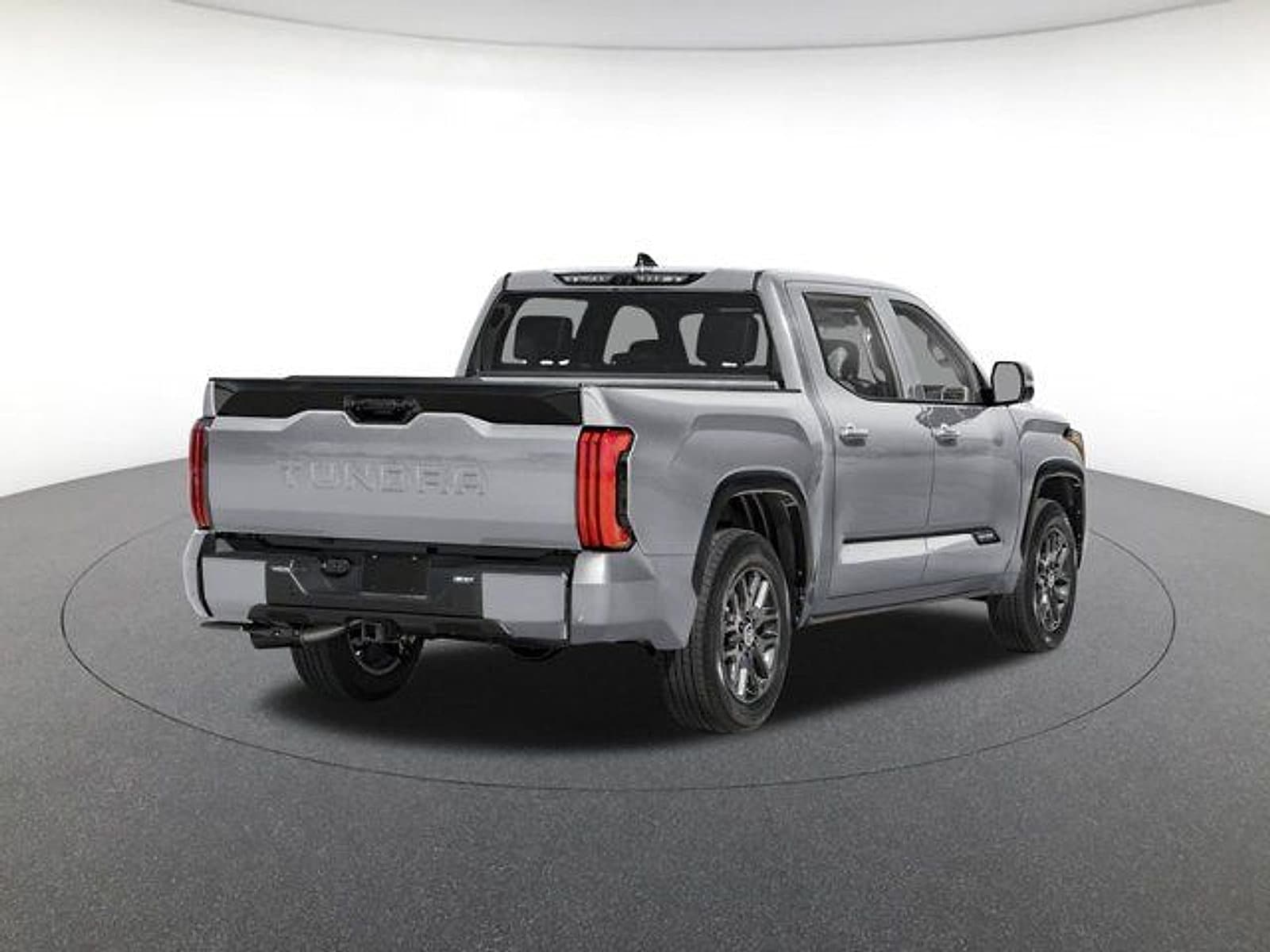 2026 Toyota Tundra Platinum - Photo 2