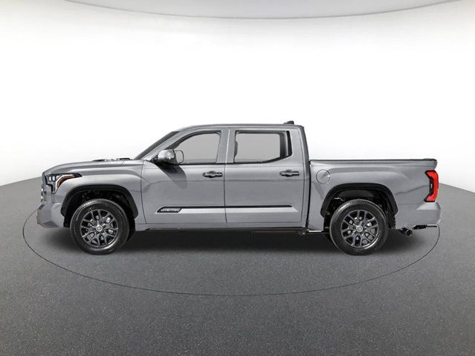 2026 Toyota Tundra Platinum - Photo 3