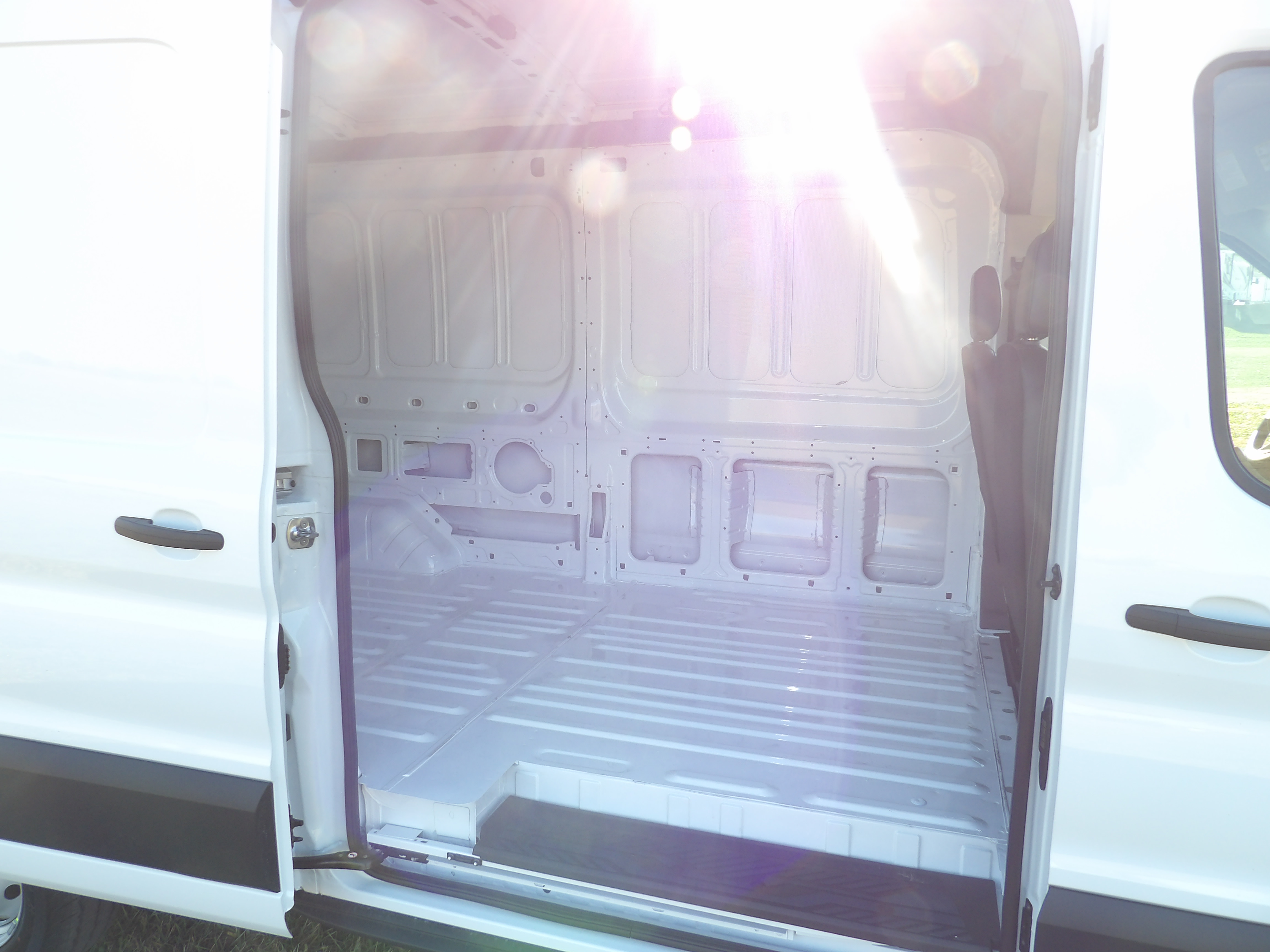 2026 Ford Transit Van Base - Photo 12