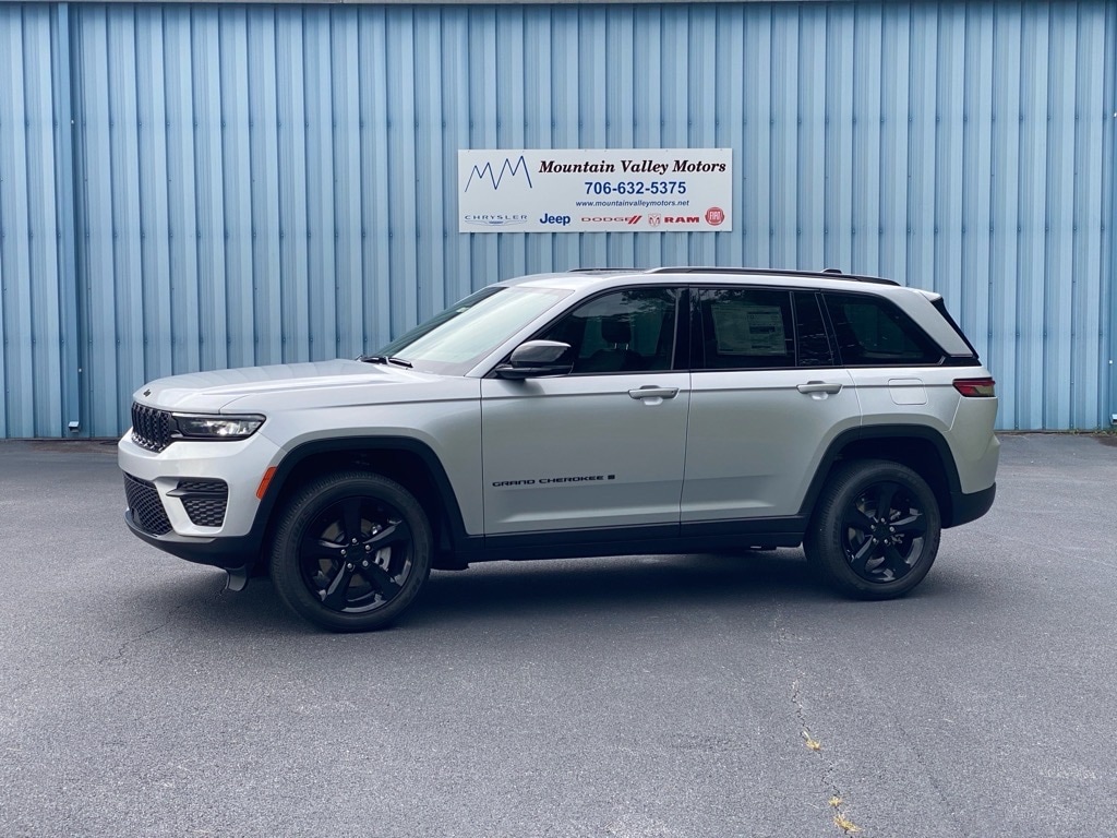 2025 Jeep Grand Cherokee Altitude