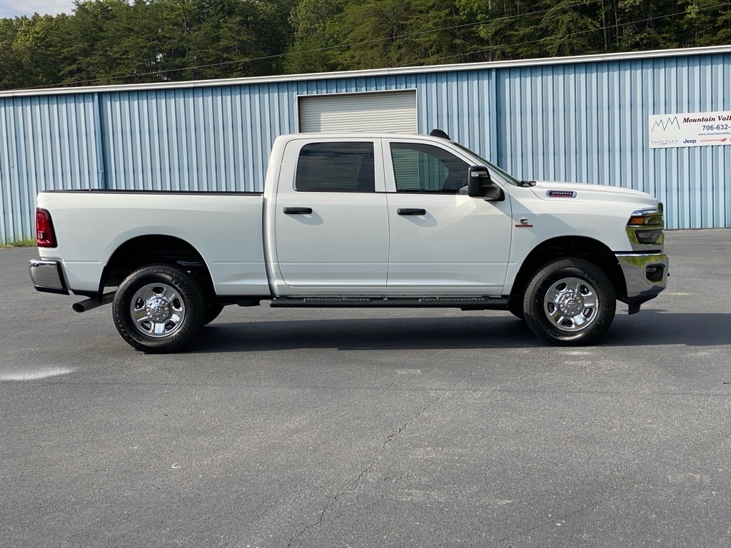 2026 RAM 2500 Tradesman - Photo 9