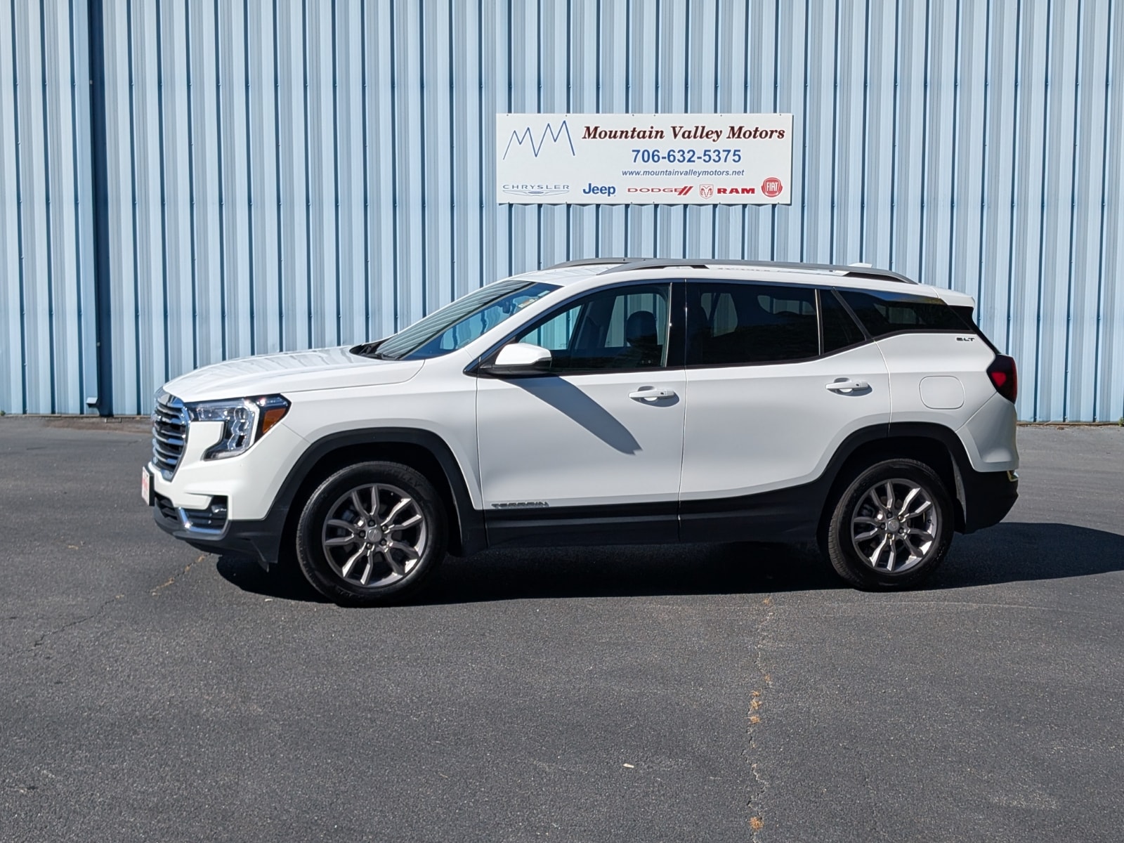2024 GMC Terrain SLT