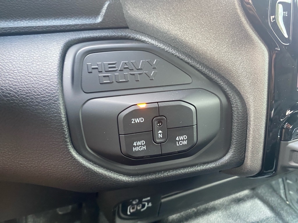 2026 RAM 3500 Chassis Tradesman - Photo 16