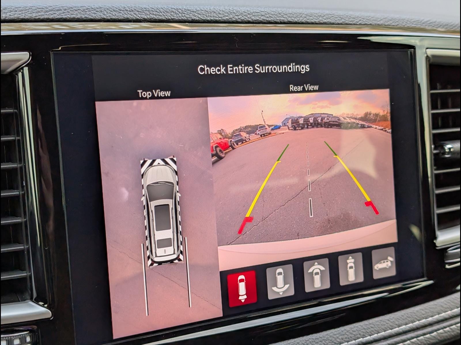 2025 Chrysler Pacifica Select - Photo 7