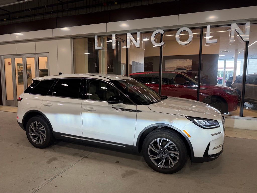 Used 2023 Lincoln Corsair Standard SUV