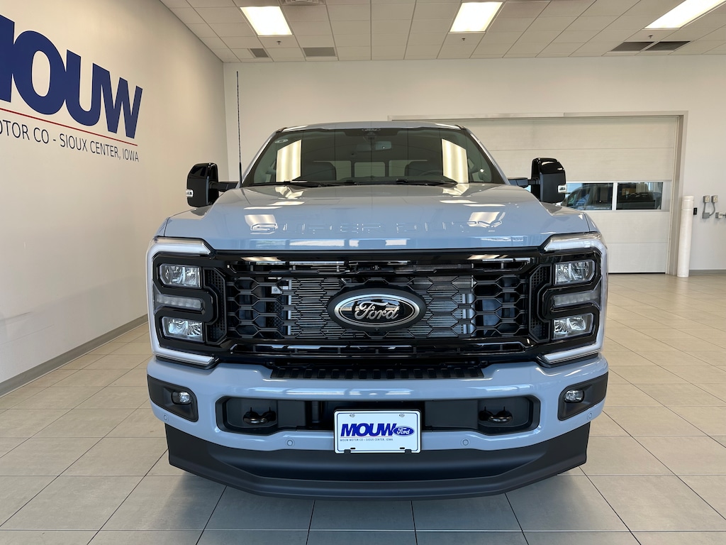 New 2026 Ford Super Duty F-250 SRW Lariat