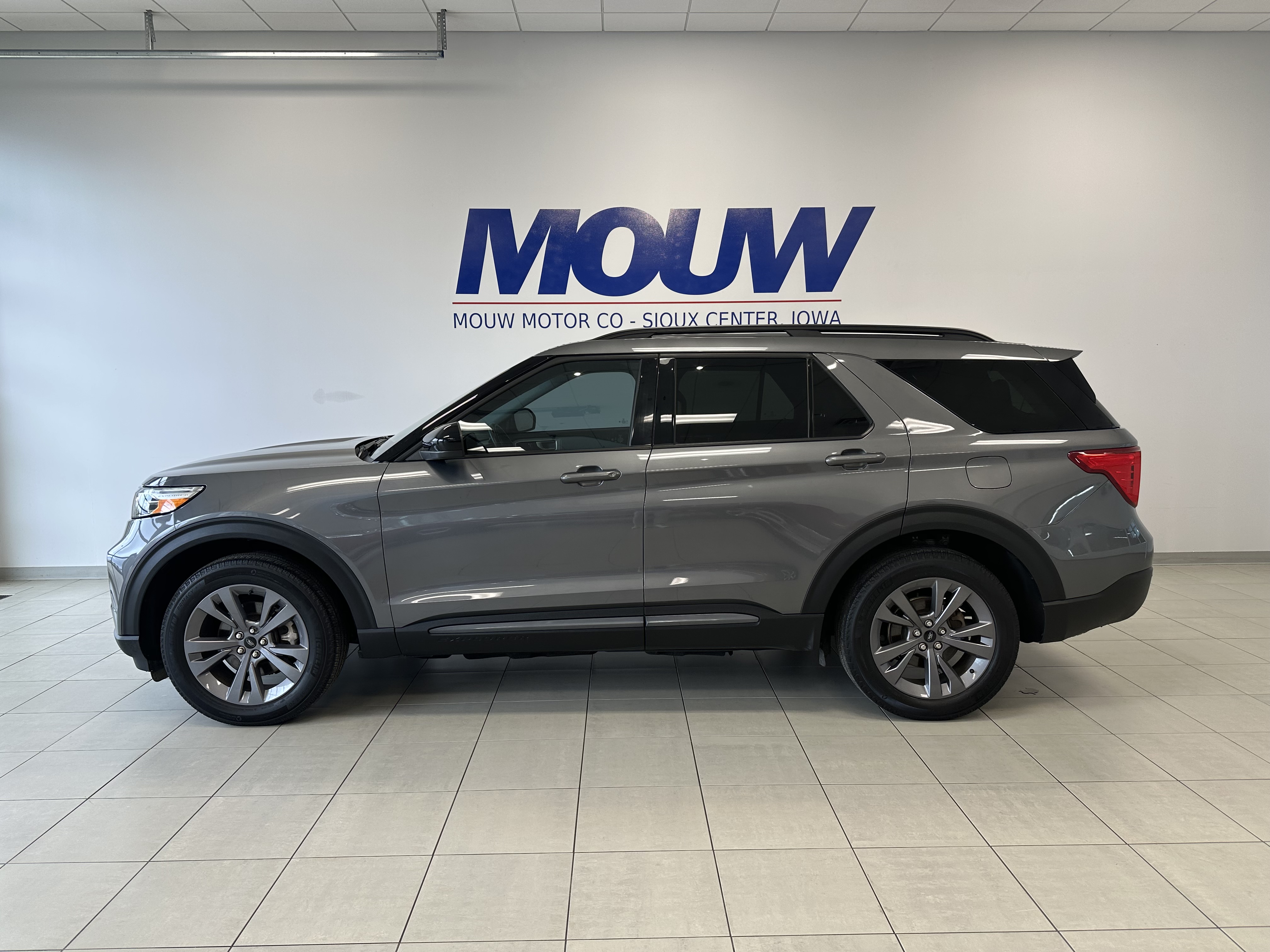 Used 2023 Ford Explorer XLT Sport SUV