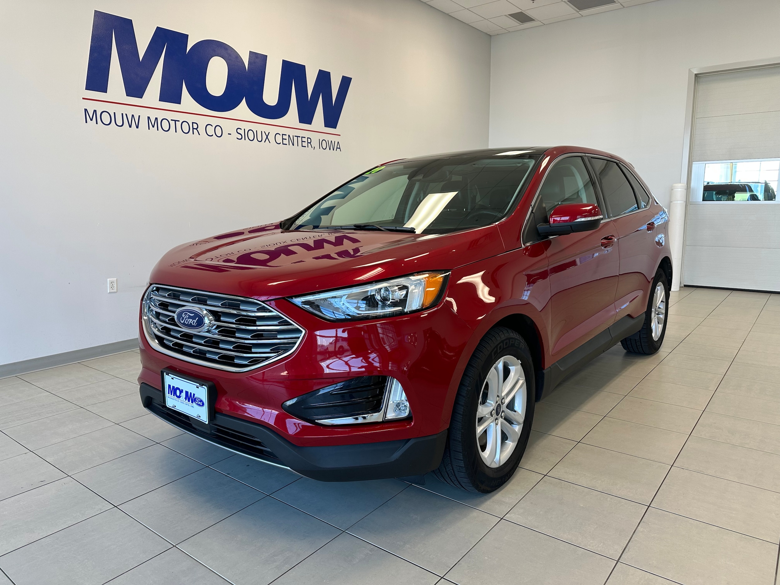 Used 2020 Ford Edge SEL with VIN 2FMPK4J93LBB53807 for sale in Sioux Center, IA