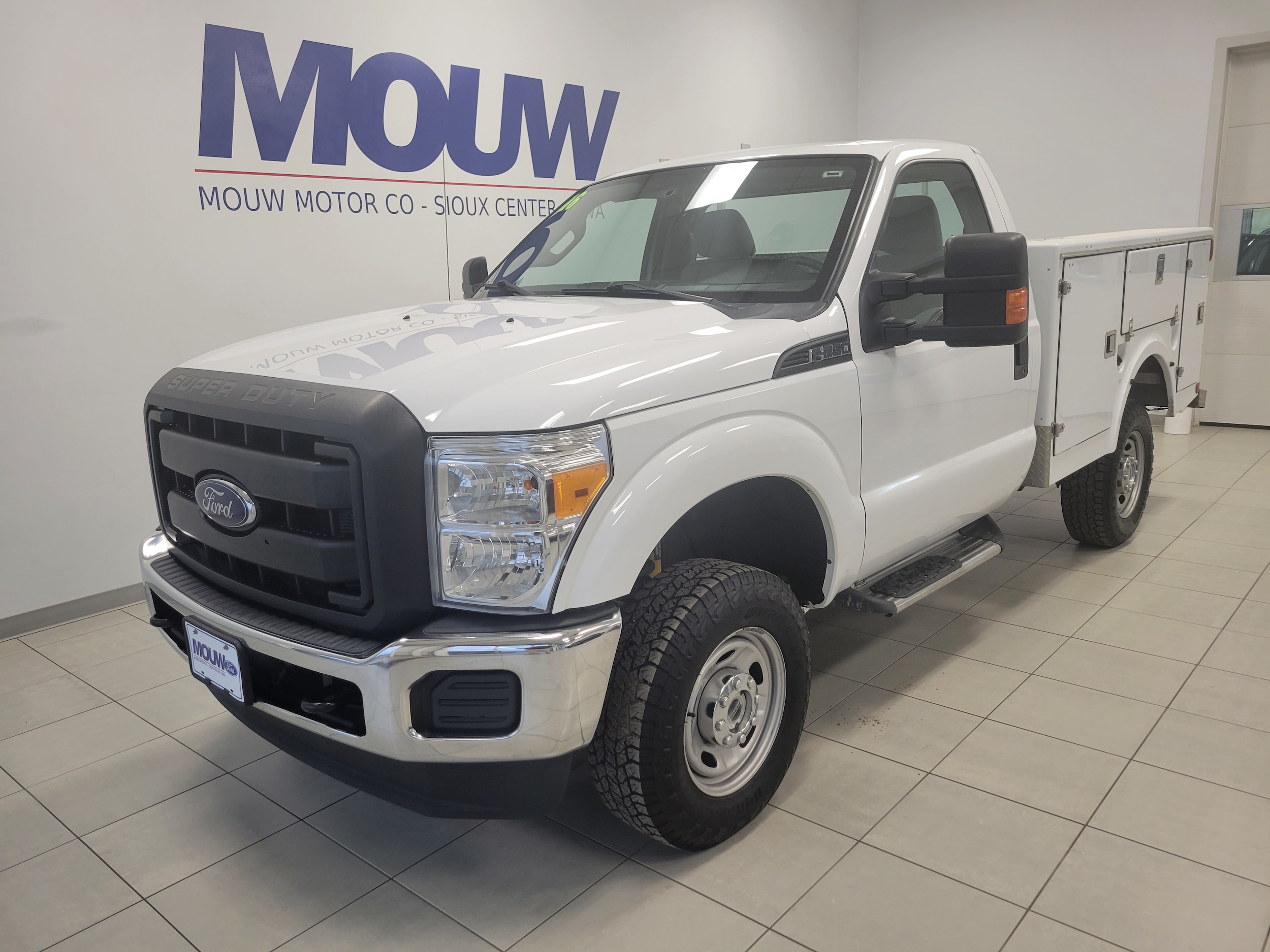 Used 2016 Ford F-250 Super Duty XL with VIN 1FTBF2B67GEA22157 for sale in Sioux Center, IA