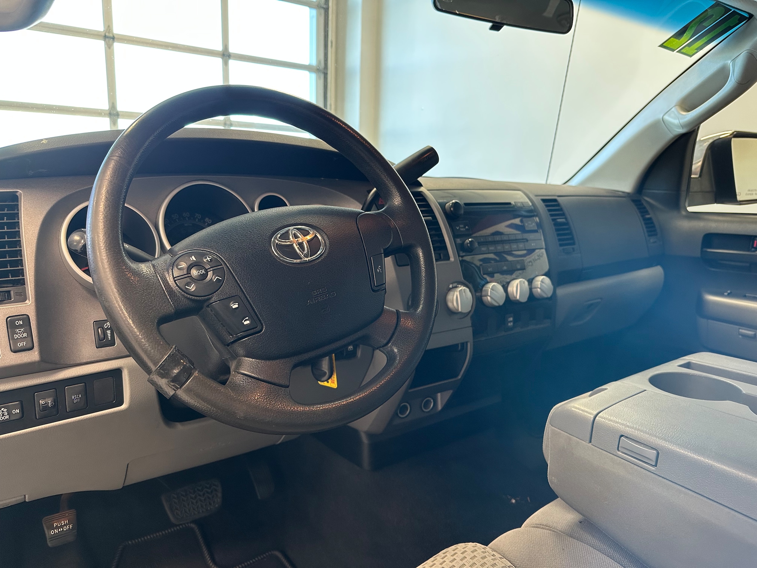 2012 Toyota Tundra Tundra Grade - Photo 9