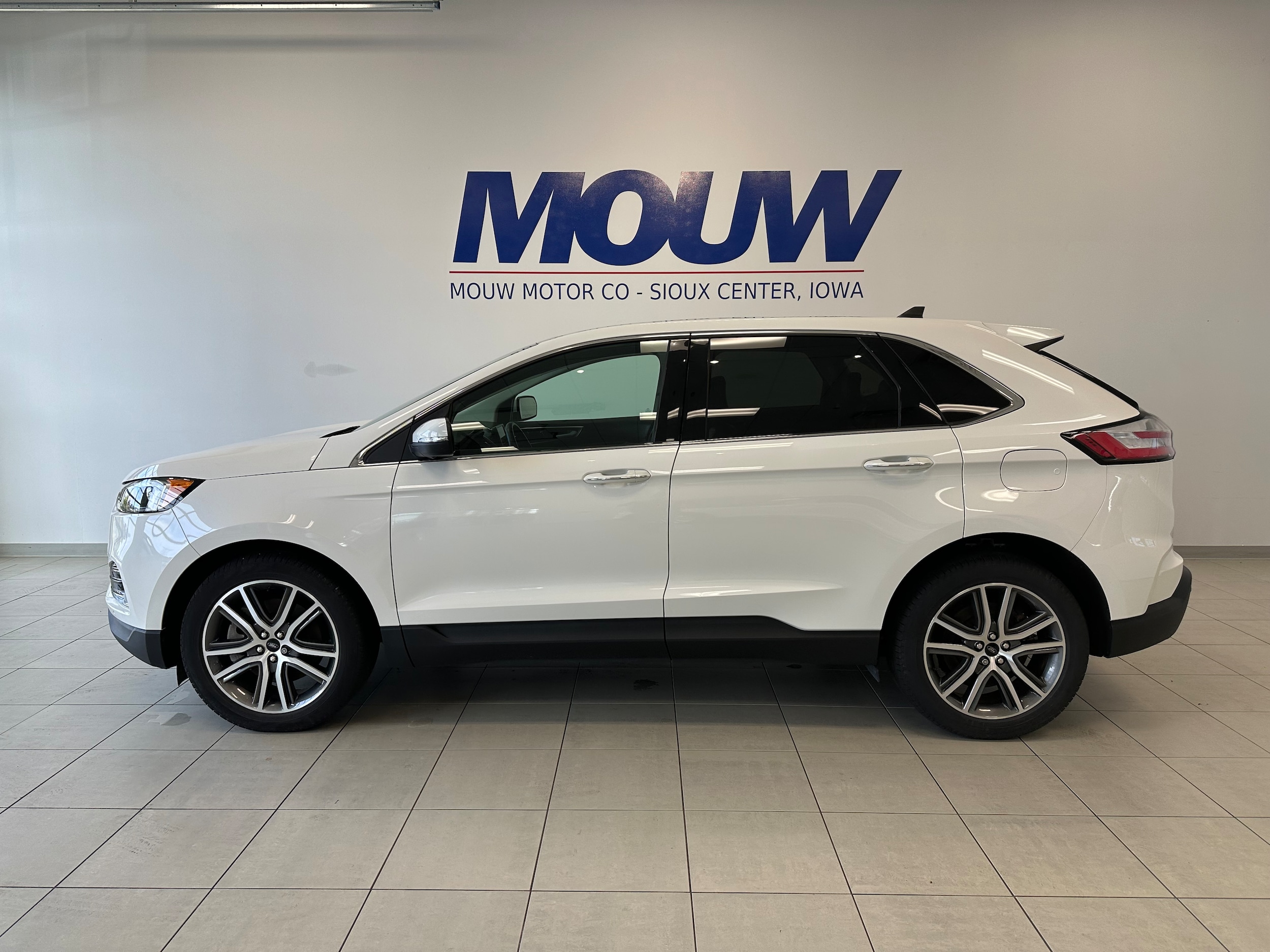 2024 Ford Edge