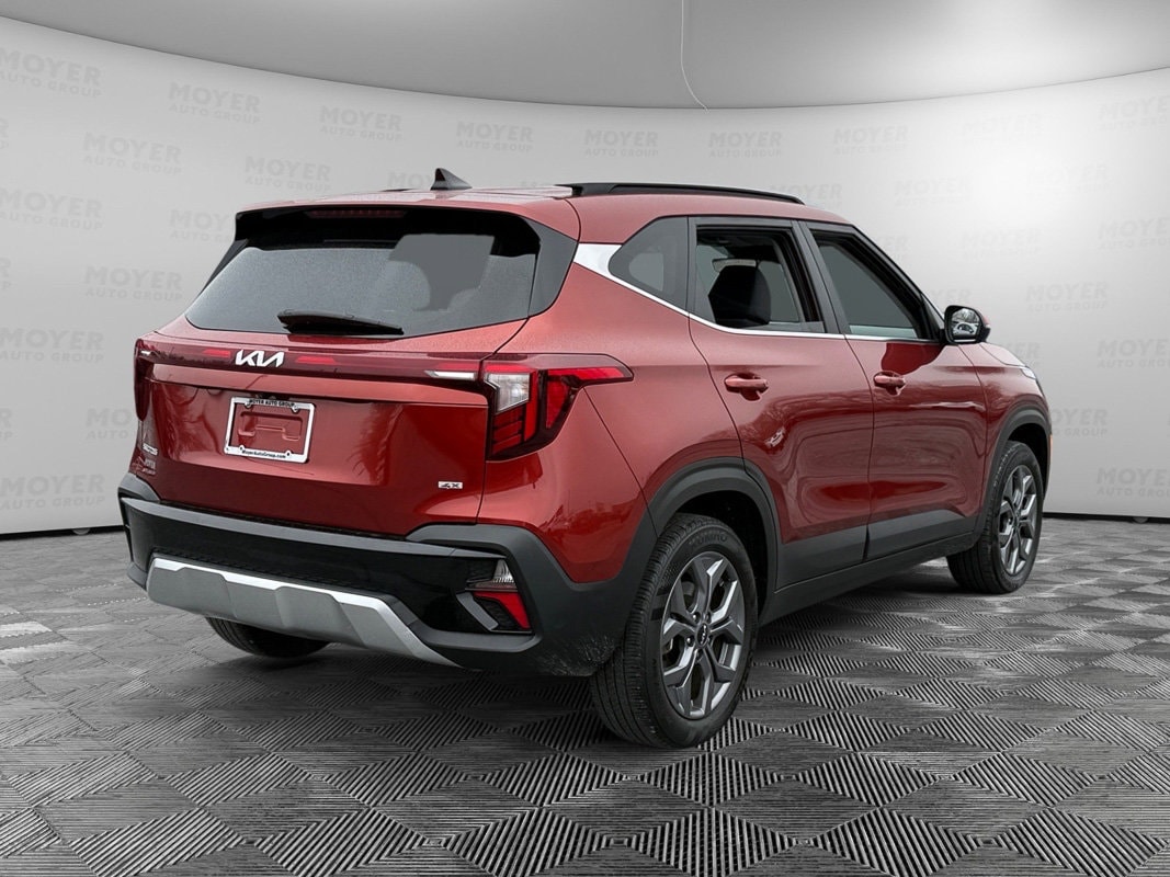 2024 Kia Seltos S - Photo 7