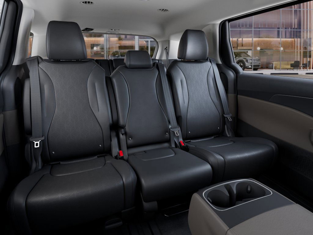 2026 Kia Carnival LXS - Photo 16