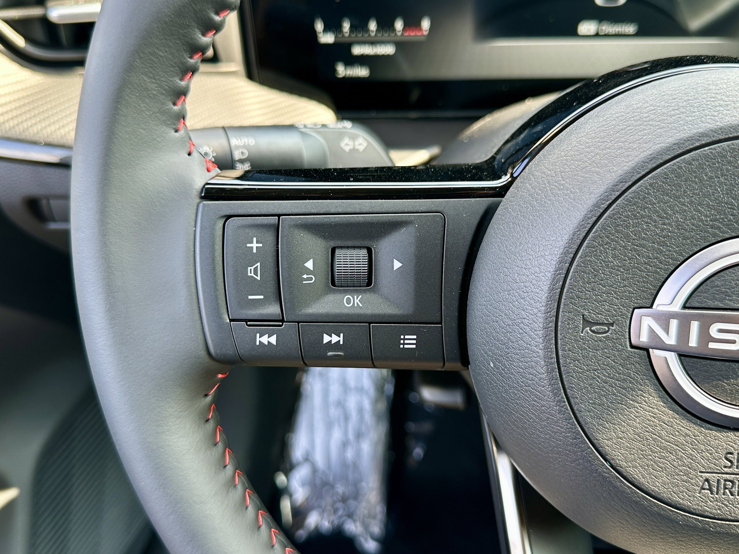 2026 Nissan KICKS SR AWD - Photo 12