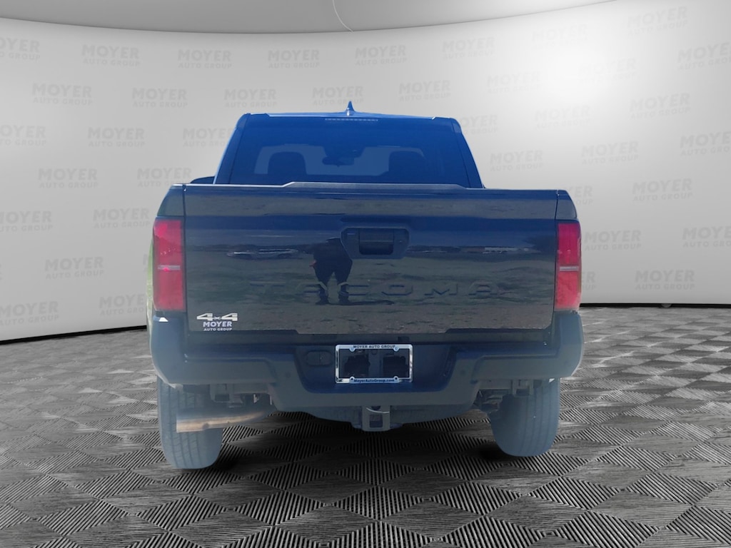 Used 2025 Toyota Tacoma 4WD SR SR XtraCab 6 Bed AT