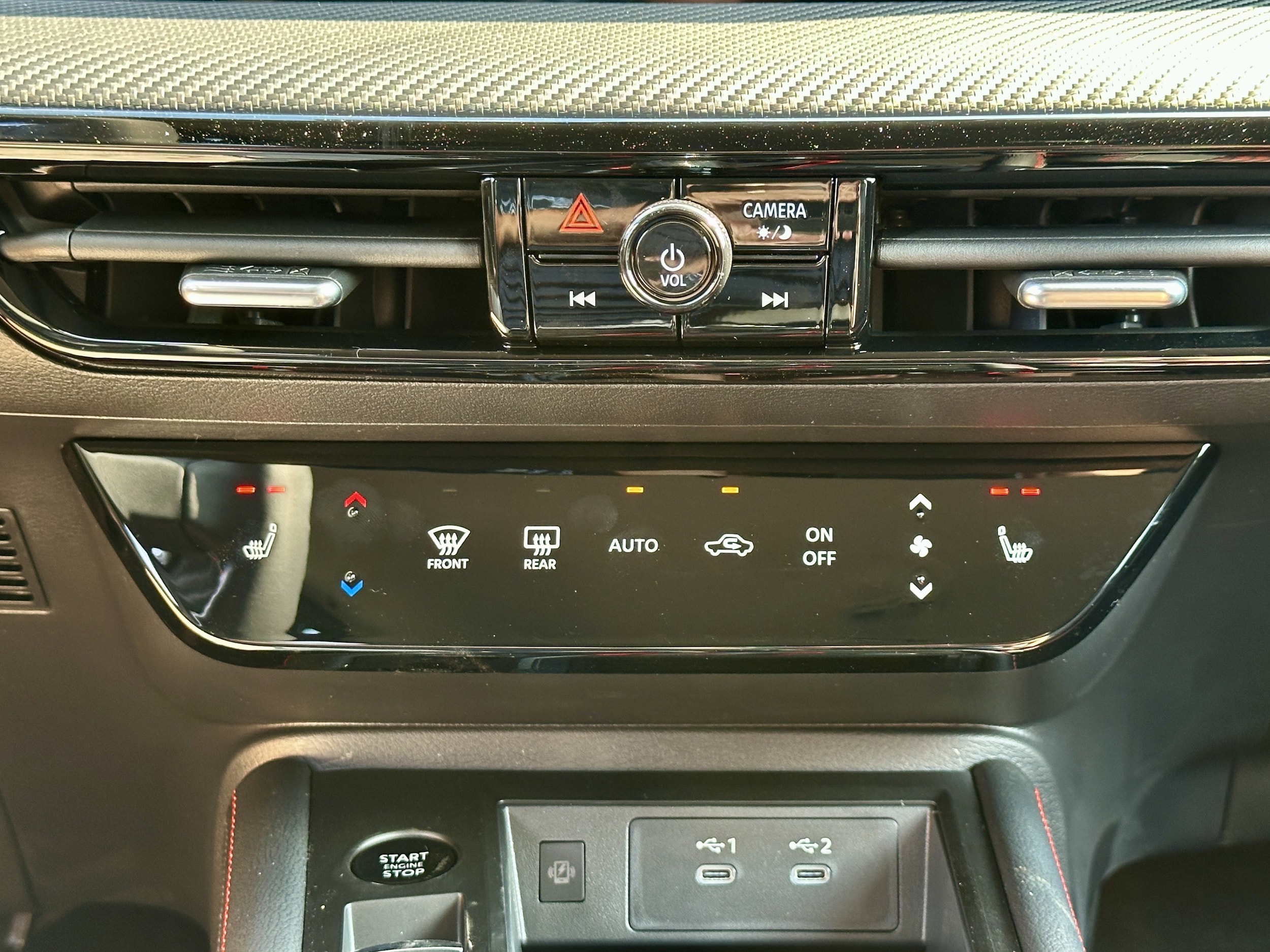 2026 Nissan KICKS SR AWD - Photo 17