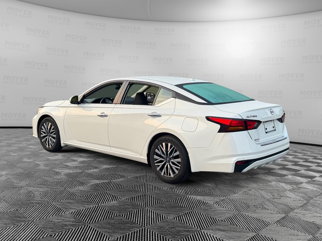Certified 2023 Nissan Altima 2.5 SV Sedan