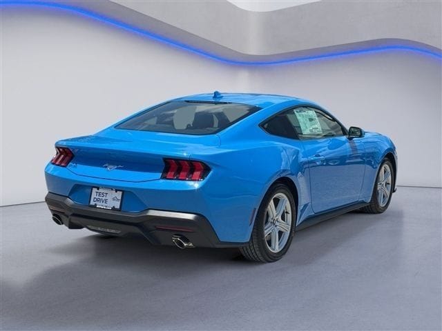 2026 Ford Mustang EcoBoost Fastback - Photo 6
