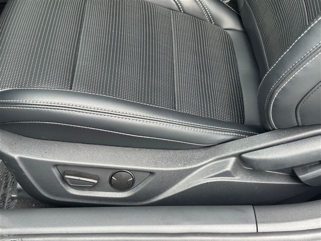 2025 Ford Mustang GT Premium Fastback - Photo 19