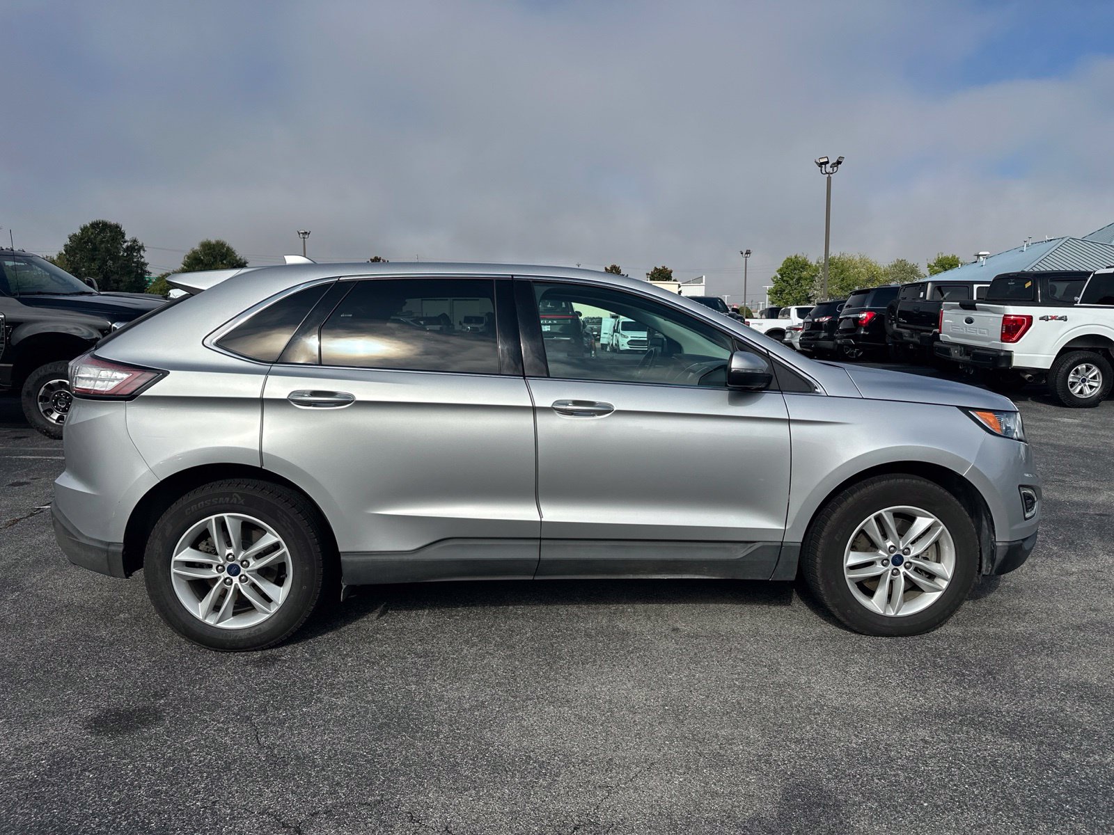 Used 2016 Ford Edge SEL SUV