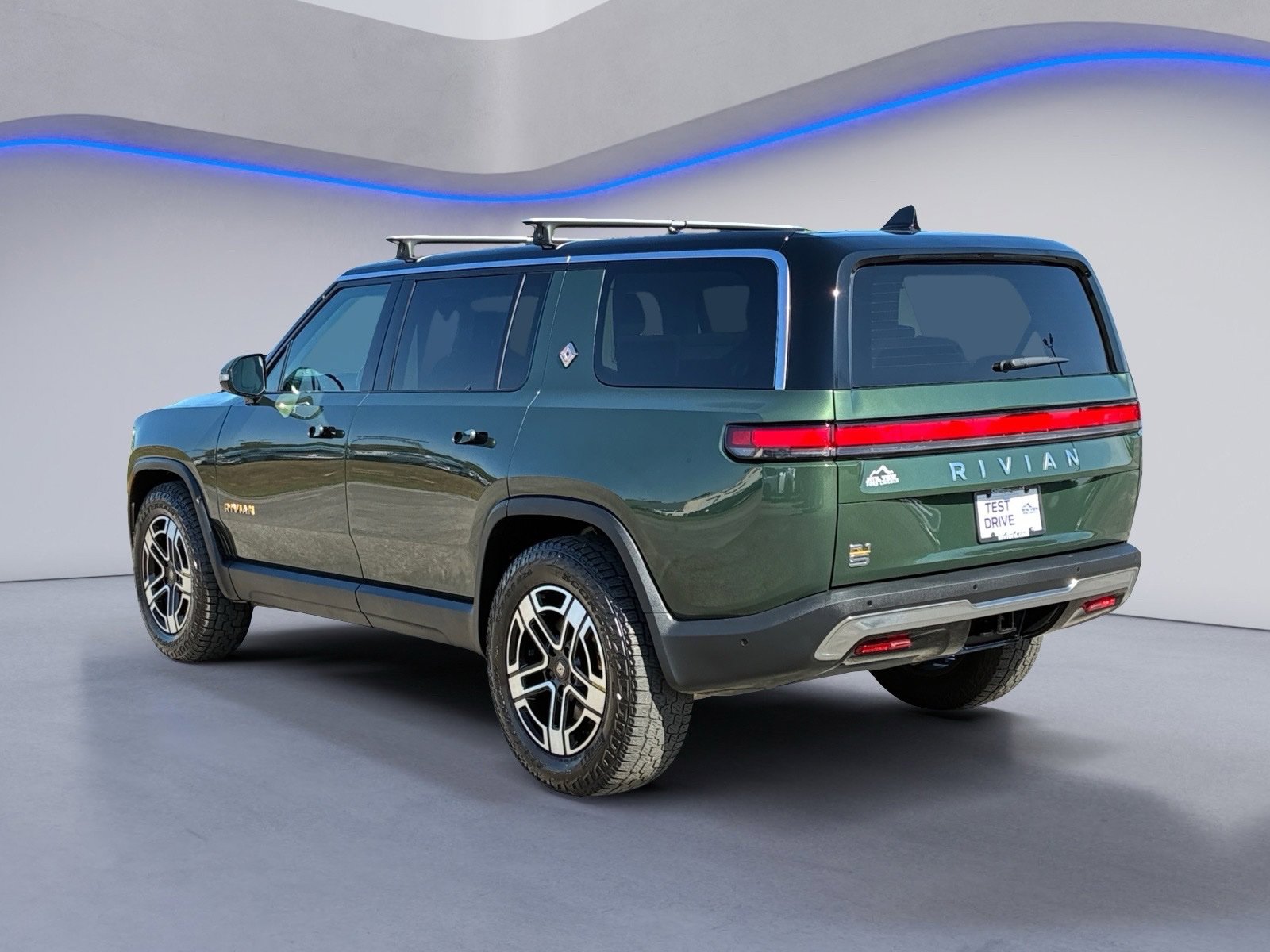 Certified 2023 Rivian R1S Adventure Quad Motor Large Pack SUV
