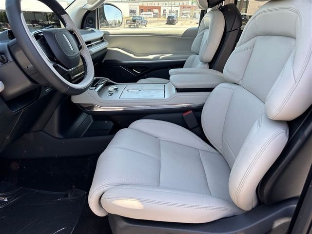 2026 Lincoln Navigator Reserve - Photo 14