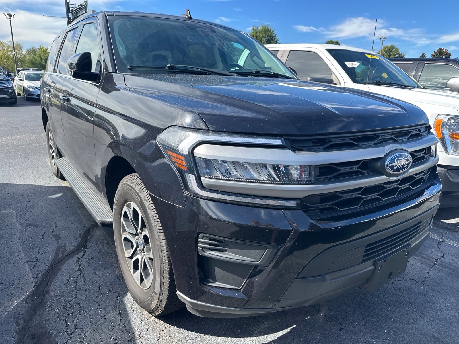 Used 2024 Ford Expedition XLT SUV