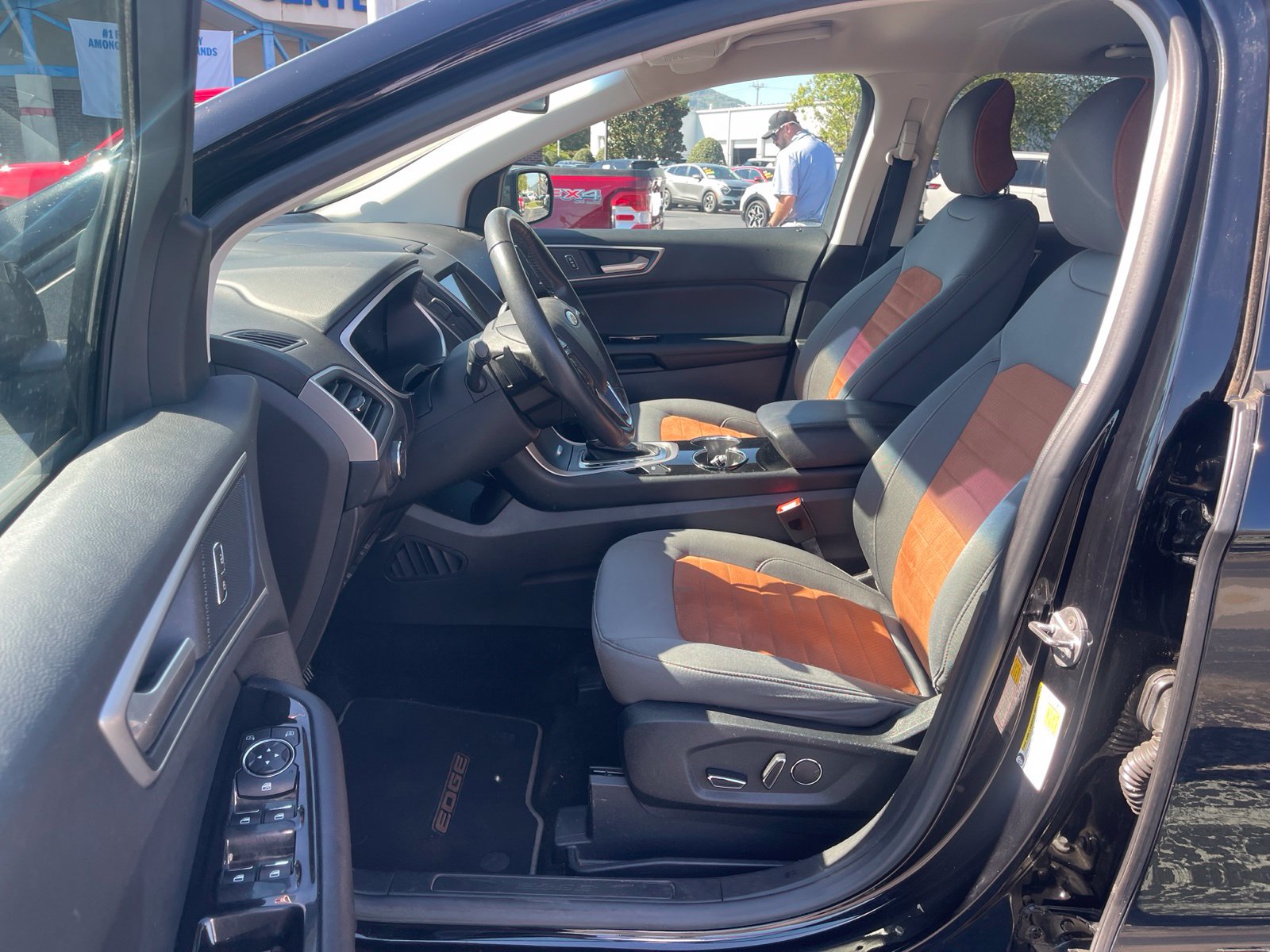 Used 2018 Ford Edge SEL SUV