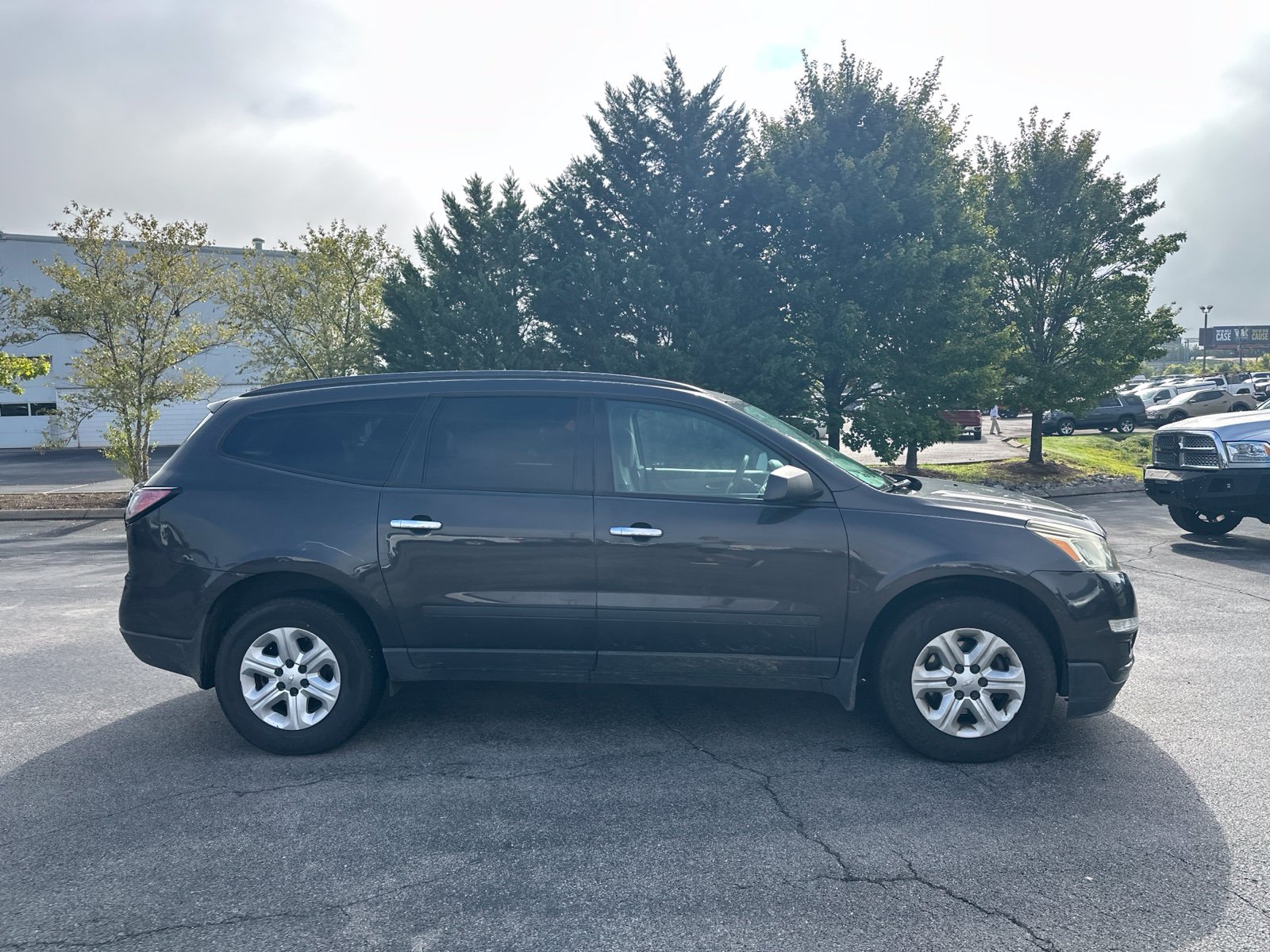 Used 2017 Chevrolet Traverse LS SUV
