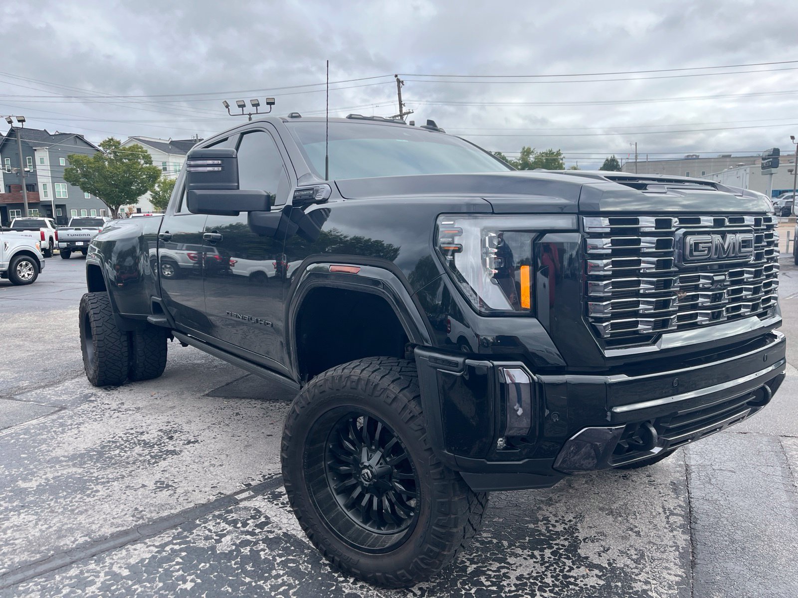 2024 GMC Sierra 3500HD Denali Ultimate