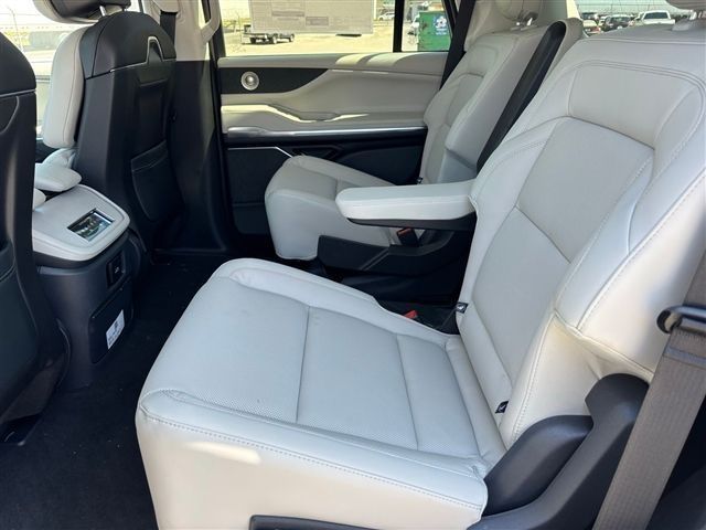2026 Lincoln Navigator Reserve - Photo 17
