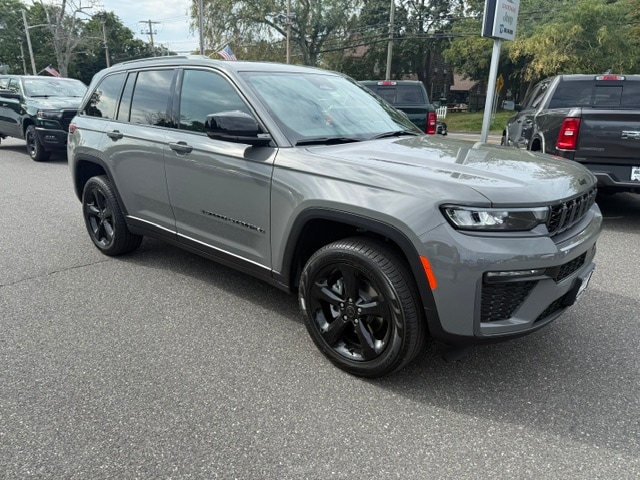 2027 Jeep Grand Cherokee Limited