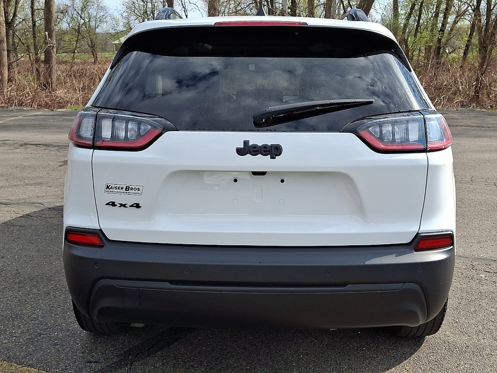 Used 2023 Jeep Cherokee Altitude Lux Altitude Lux 4x4