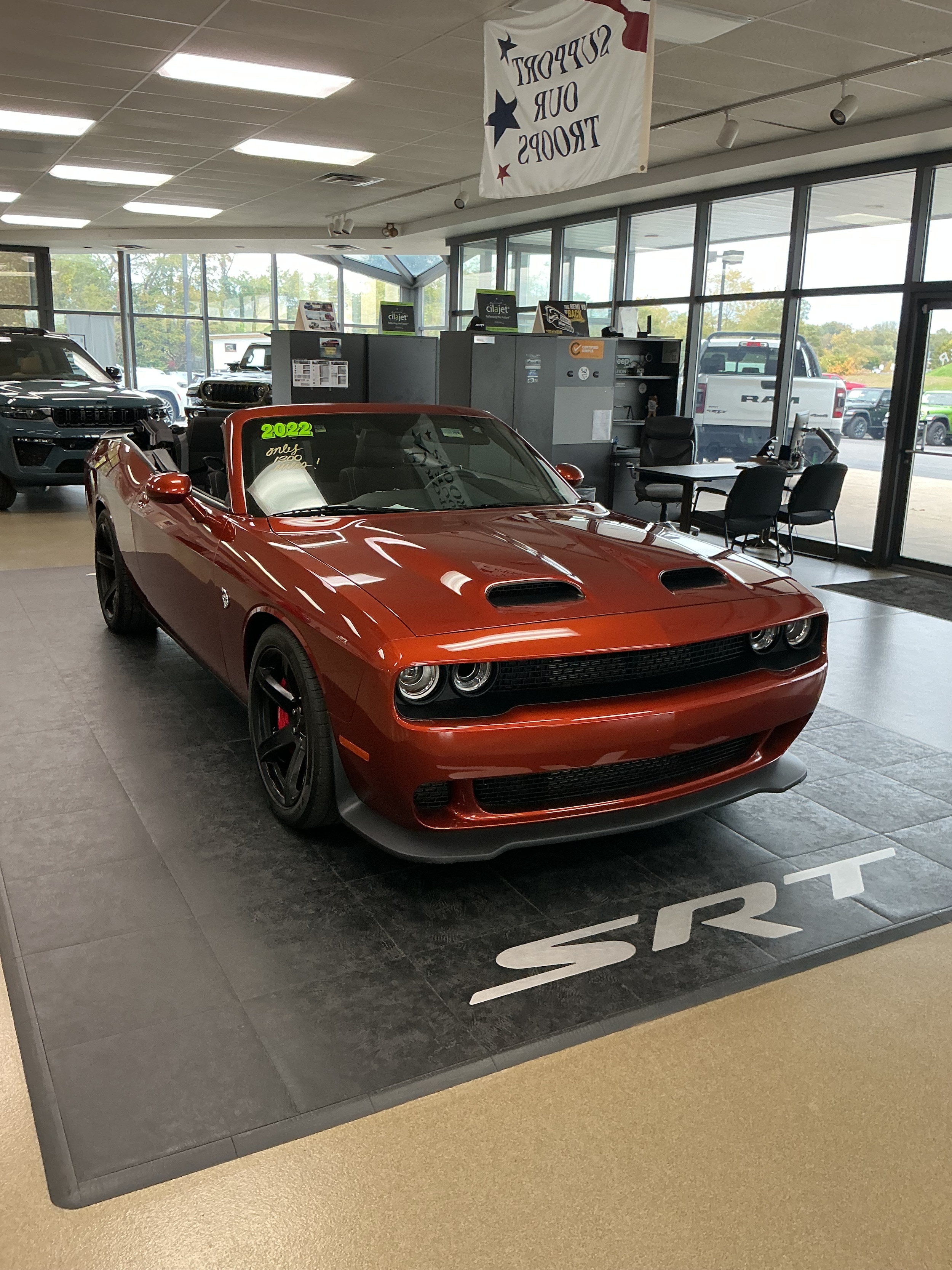 2022 Dodge Challenger SRT