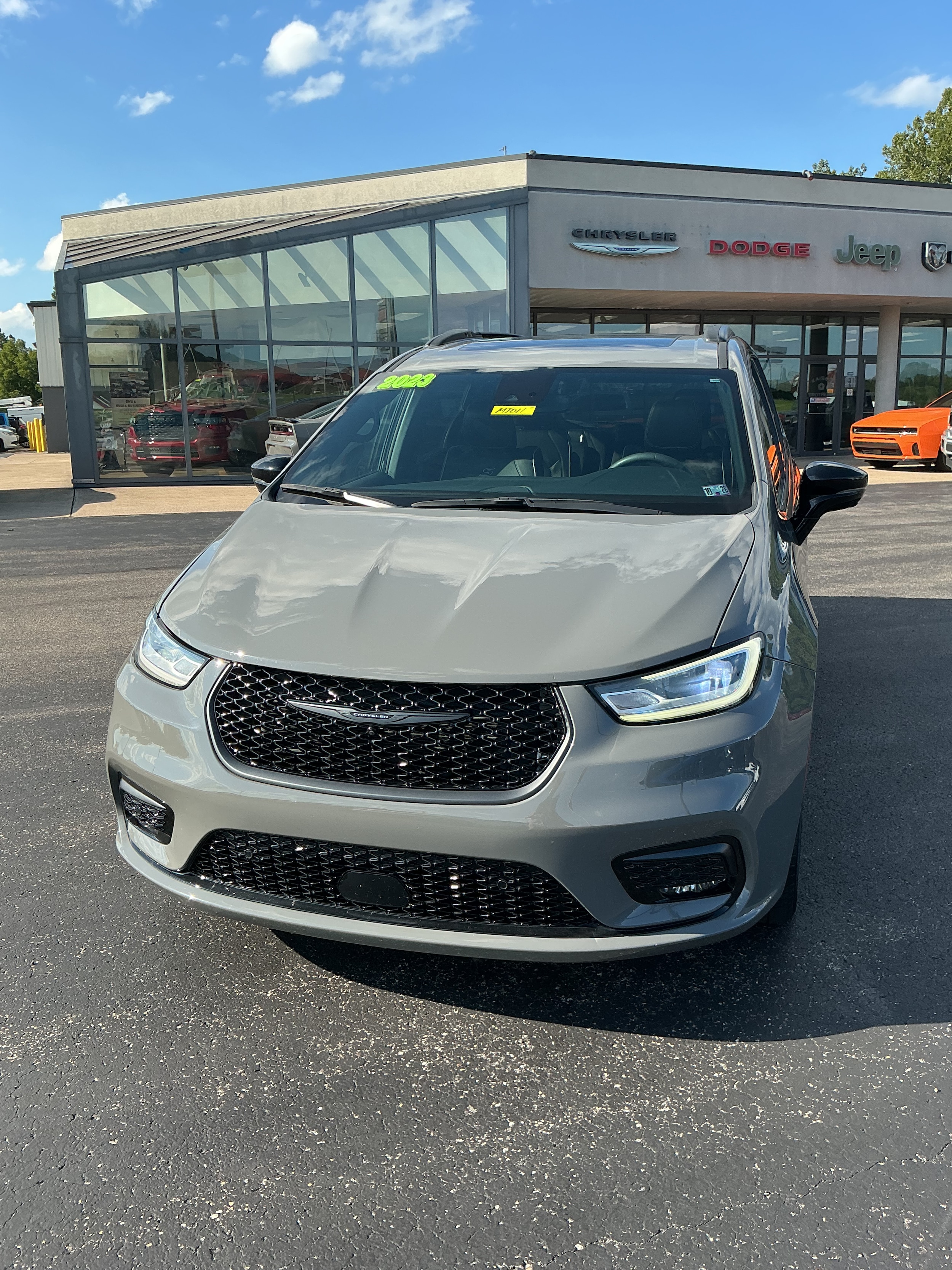 2023 Chrysler Pacifica Limited