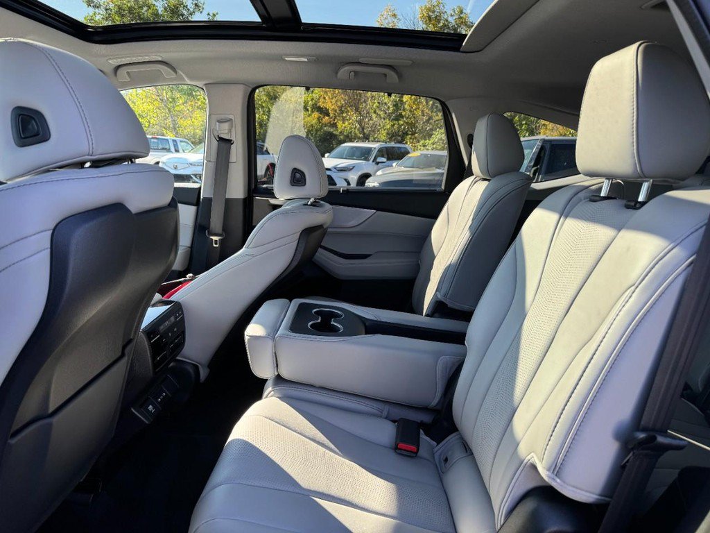2026 Acura MDX Technology Package - Photo 13