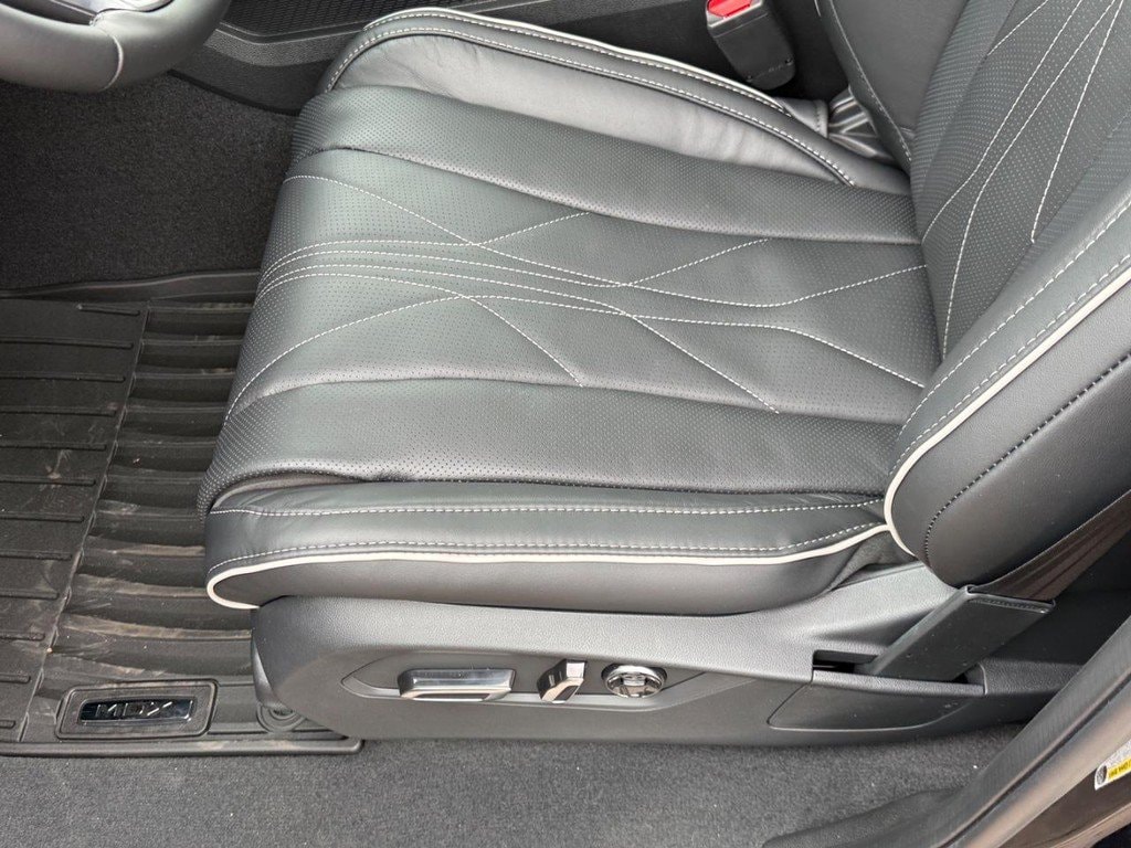 2026 Acura MDX Advance Package - Photo 13