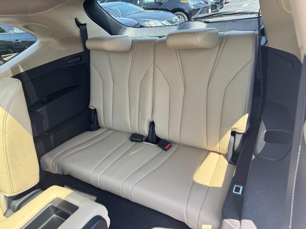 2026 Acura MDX Technology Package - Photo 12