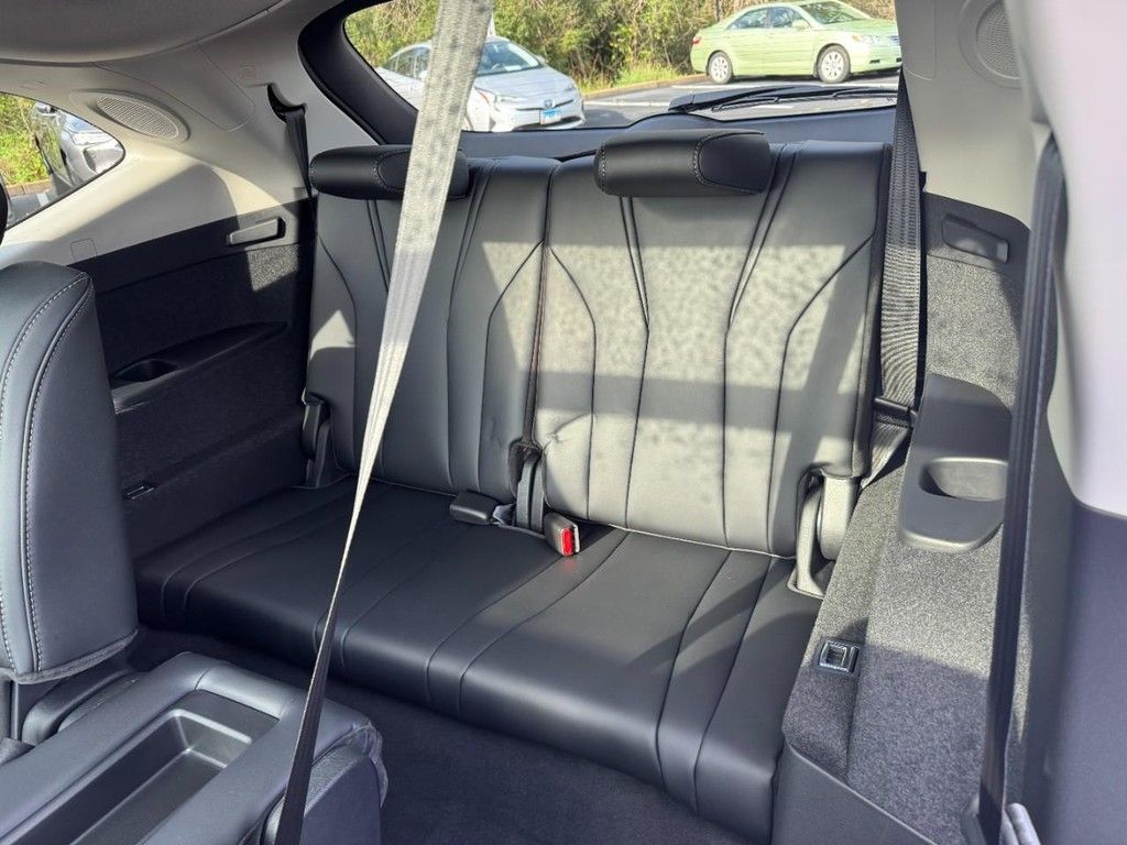 2026 Acura MDX Technology Package - Photo 11