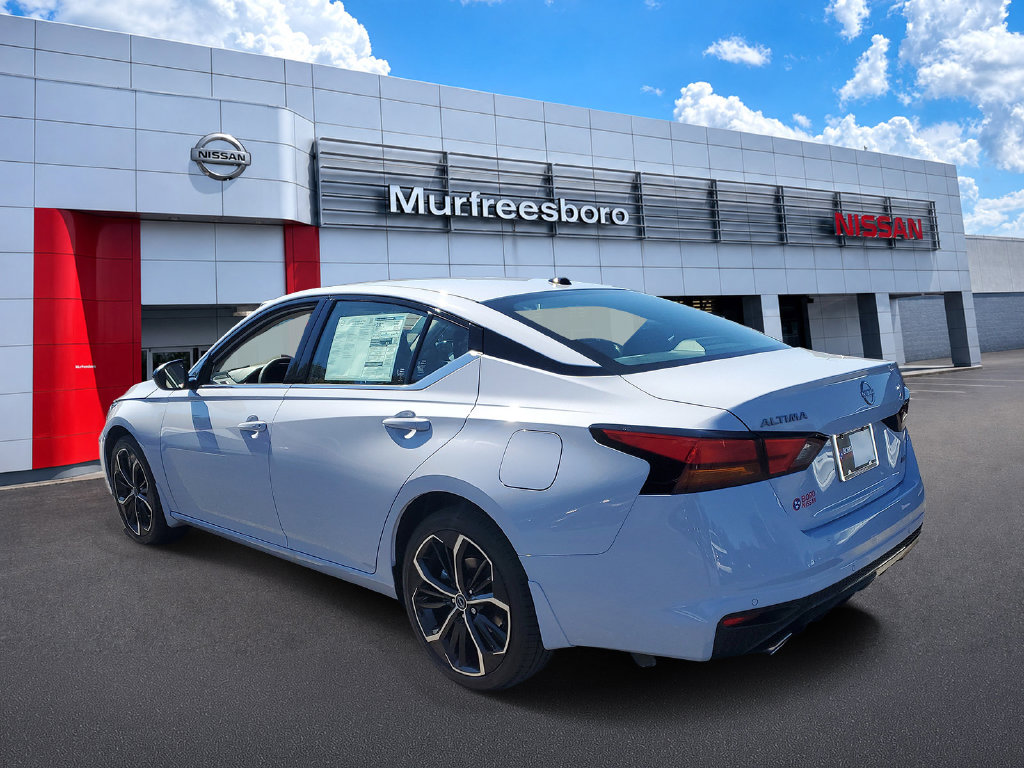 New 2026 Nissan Altima SR Sedan