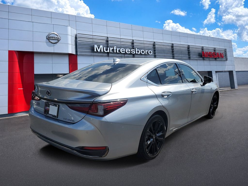 Used 2022 Lexus ES 300h Sedan