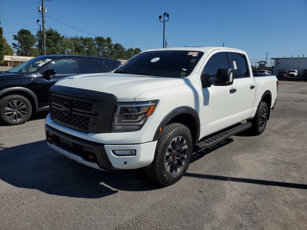 2023 Nissan Titan