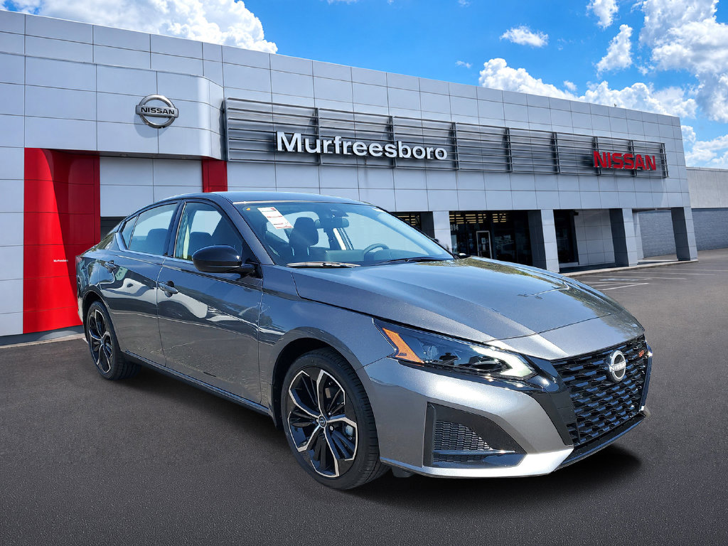 New 2026 Nissan Altima SR Sedan