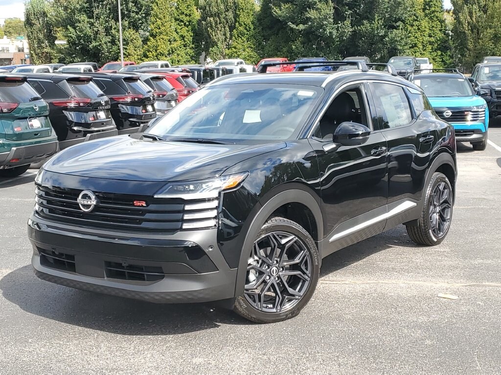New 2027 Nissan Kicks SR SUV